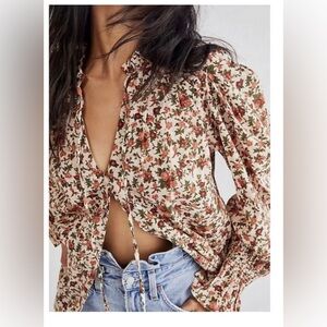 NWOT Free People|| Meant To Be Floral Blouse Top Size Small, Valentines